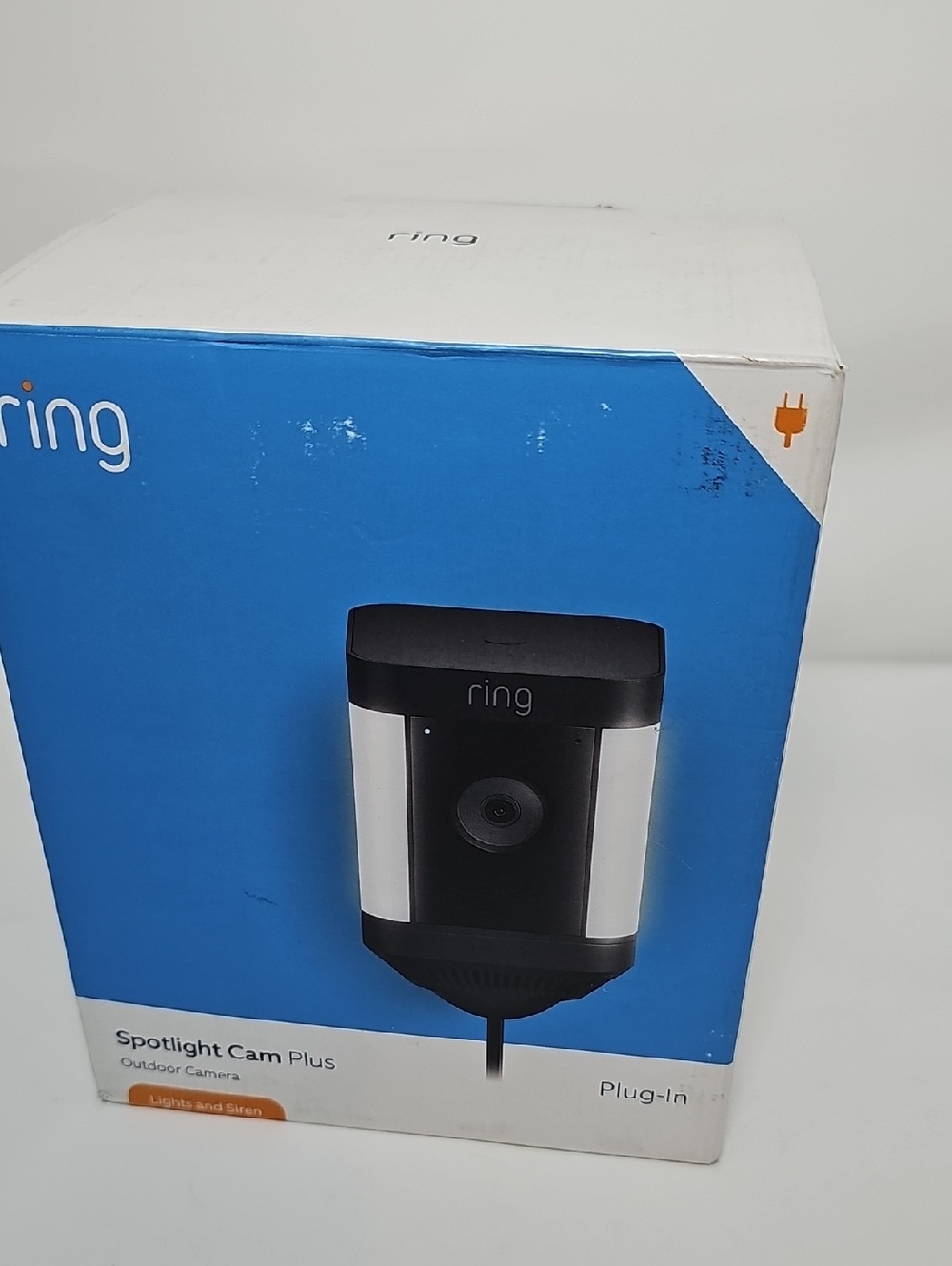 Ring Spotlight Cam Plus - Black & Silver